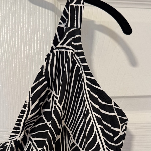 Elomi Kata Beacg Black and White Leaf Print Women's One Piece Swimsuit US 36 K/L - Picture 4 of 11